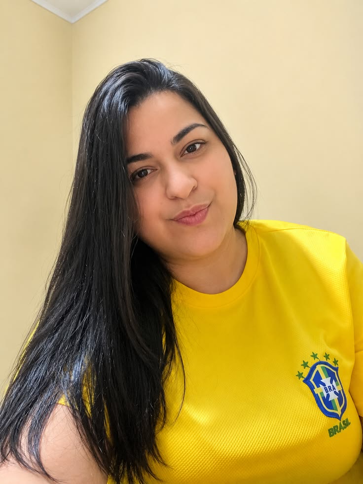Foto de Juliana Souza, cliente do kit de rótulos